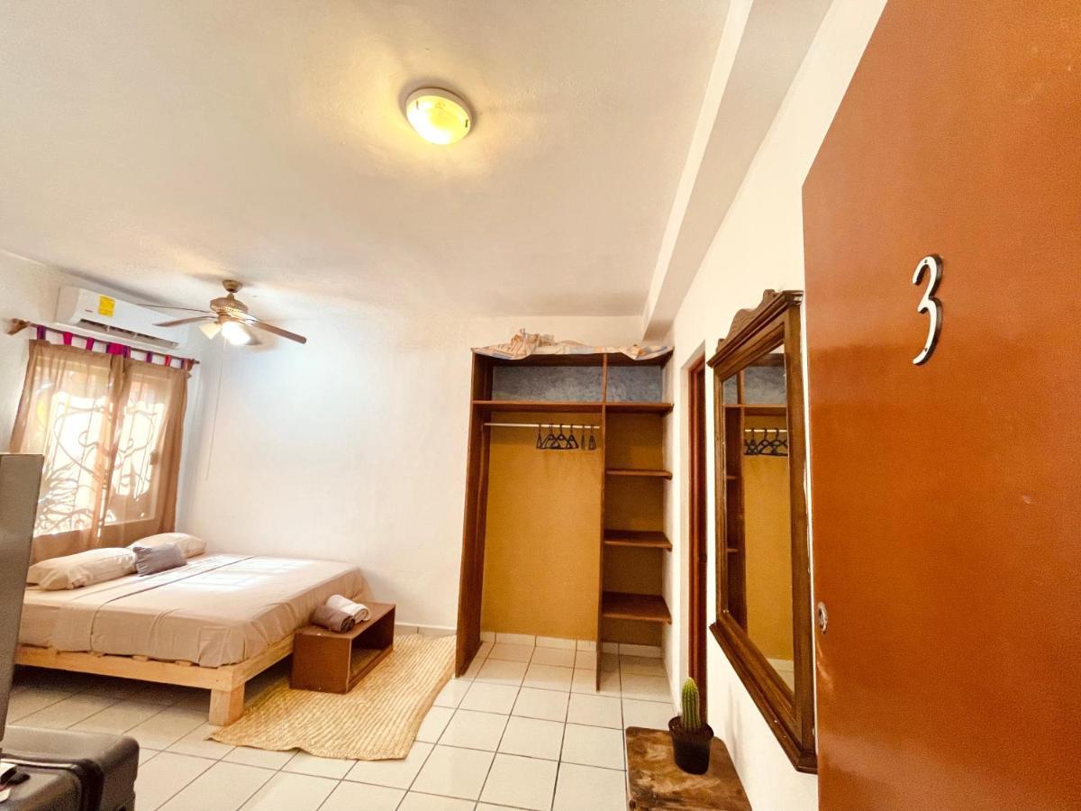 Hotel Anana Coliving Playa del Carmen Esterno foto