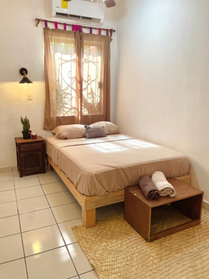 Hotel Anana Coliving Playa del Carmen Esterno foto